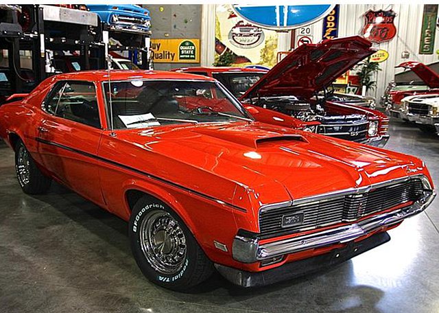 1969 Mercury Cougar Photo