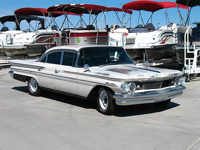 1960 Pontiac Star Chief Photo