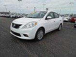 2013 Nissan Versa Photo #3