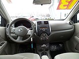 2013 Nissan Versa Photo #8