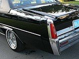 1977 Cadillac Coupe DeVille Photo #27