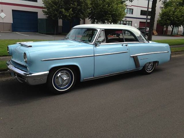 1952 Mercury Monterey Photo