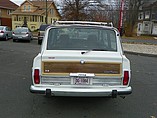 1989 Jeep Grand Wagoneer Photo #16