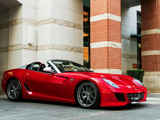 2011 Ferrari 599GTB Photo