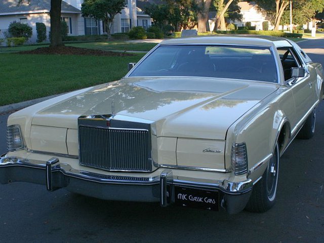 1976 Lincoln MK 4 Photo