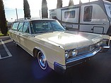1967 Chrysler Town & Country Photo #1