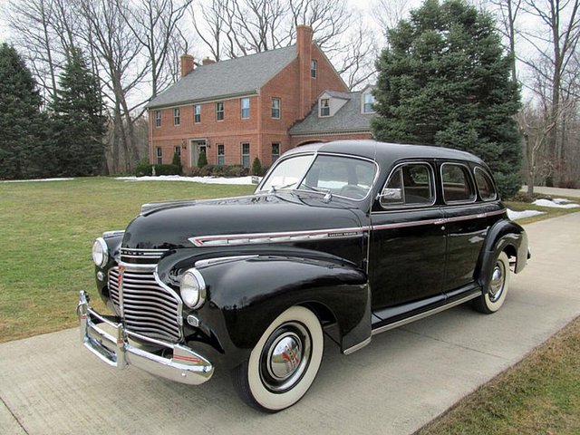 1941 Chevrolet Special Deluxe Photo