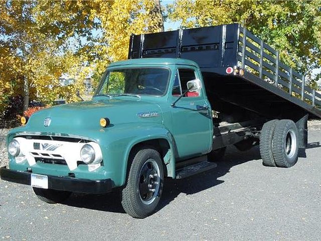 1954 Ford F600 Photo