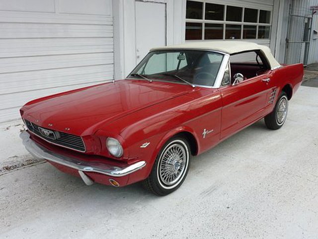 1966 Ford Mustang Photo