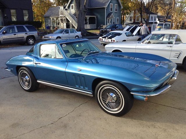 1965 Chevrolet Corvette Photo