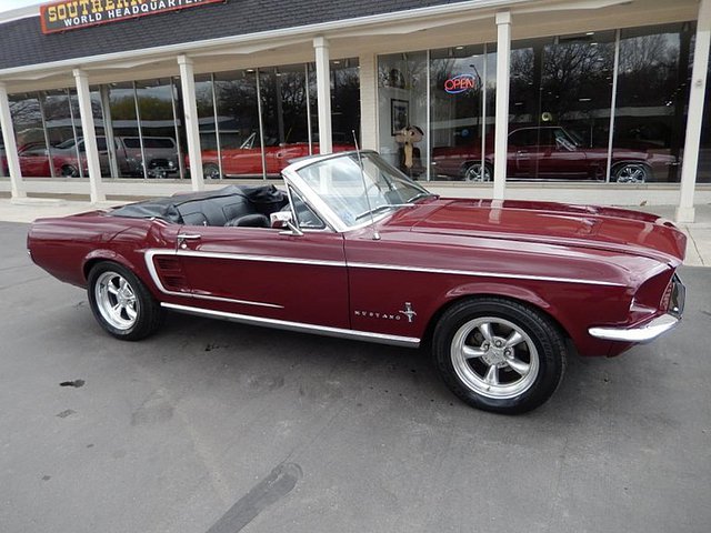 1967 Ford Mustang Photo