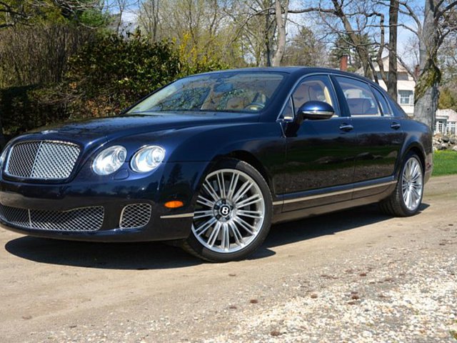 2011 Bentley Continental Flying Spur Photo