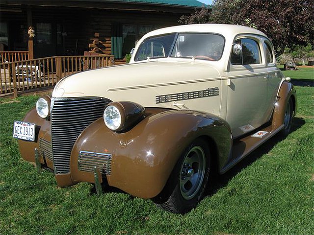 1939 Chevrolet Master Photo