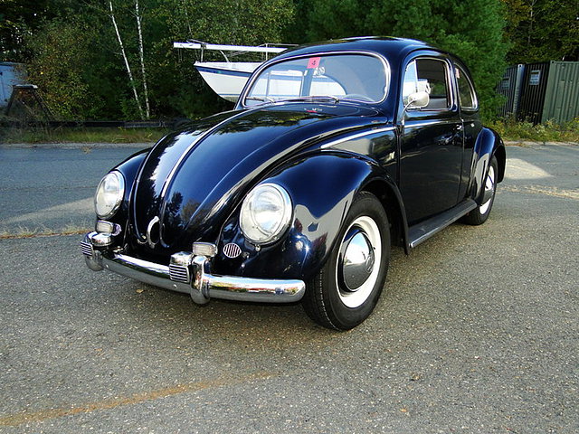 1953 Volkswagen Beetle Photo