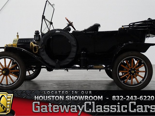 1914 Ford Model T Photo